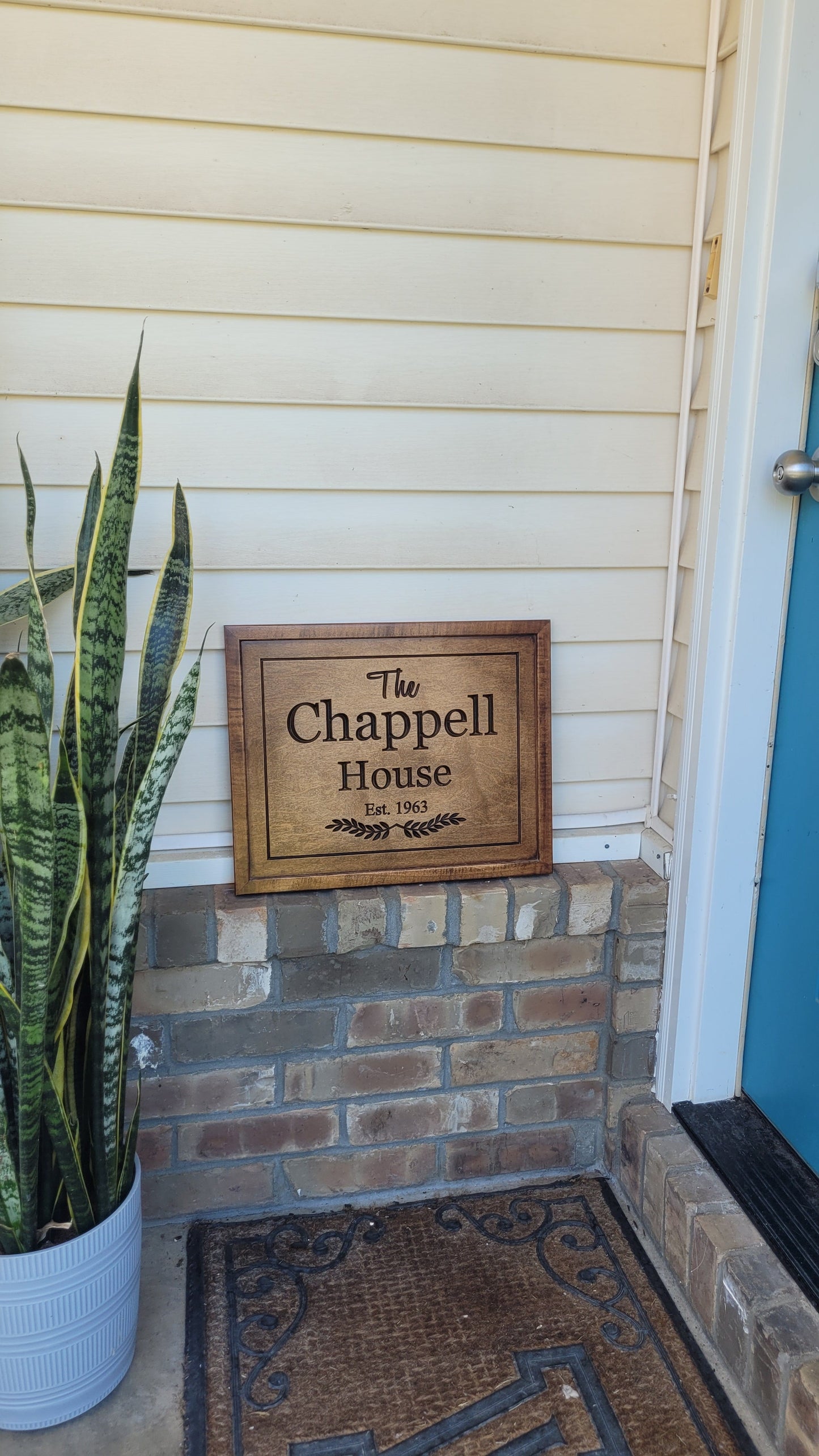 Personalized Family Last Name Sign Custom Gift For Anniversary | Christmas| Wedding