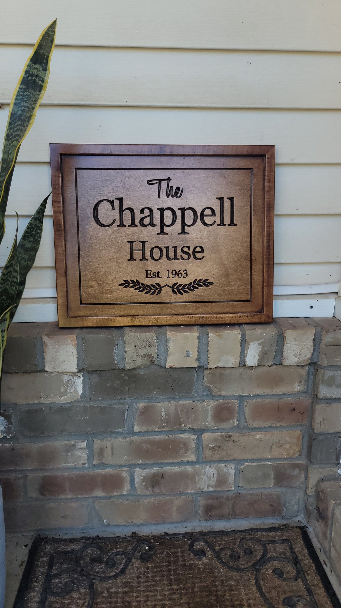 Personalized Family Last Name Sign Custom Gift For Anniversary | Christmas| Wedding